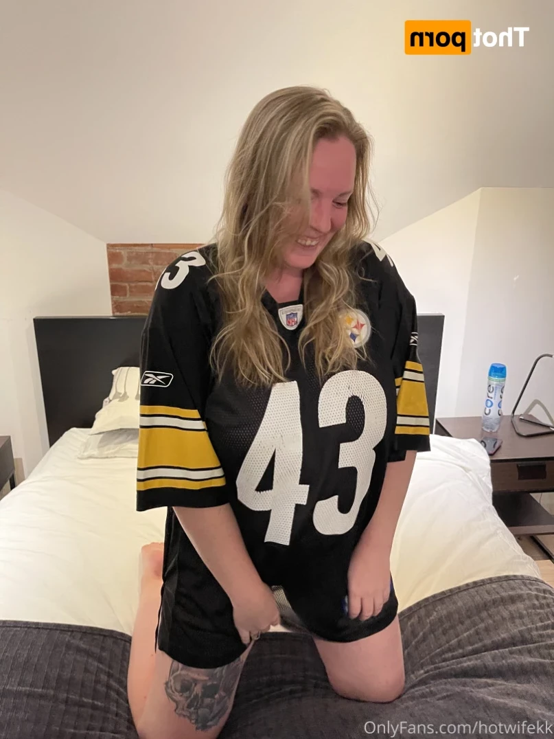 hotwifekk Onlyfans leaked photo 15048339 on Hotleaks.tv