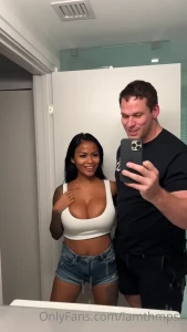 4898873