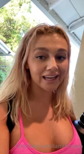4898878