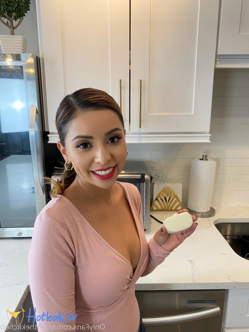 Iris In The Kitchen [ irisinthekitchen ] Onlyfans leaked photo 3342752 on Hotleaks.tv