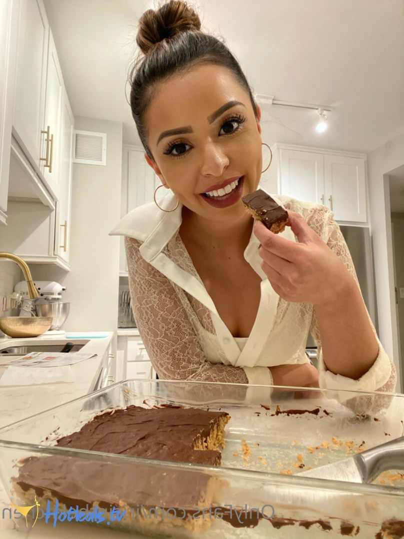 Iris In The Kitchen [ irisinthekitchen ] Onlyfans leaked photo 14949153 on Hotleaks.tv