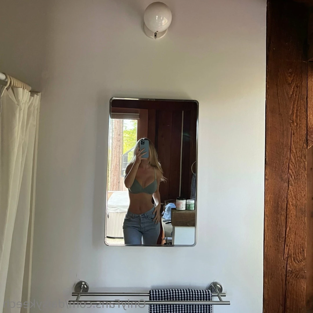 Daisy🌼 [ daisykeech ] Onlyfans leaked photo 6326110 on Hotleaks.tv