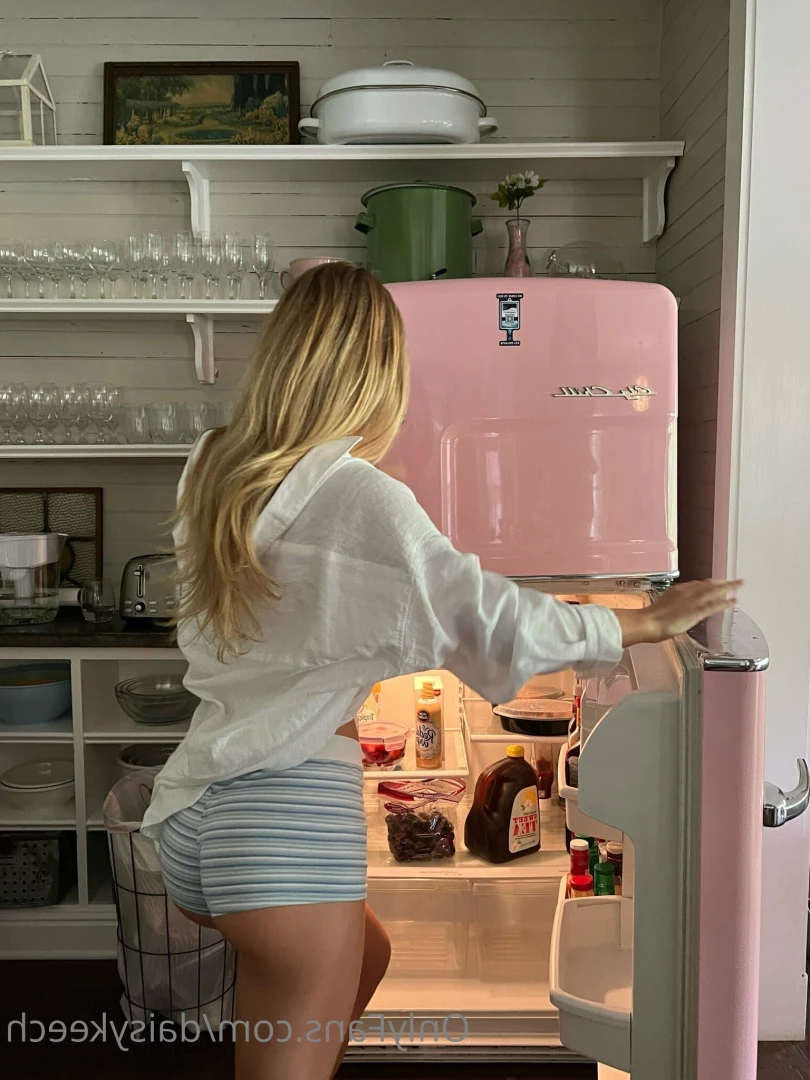 Daisy🌼 [ daisykeech ] Onlyfans leaked photo 6326174 on Hotleaks.tv