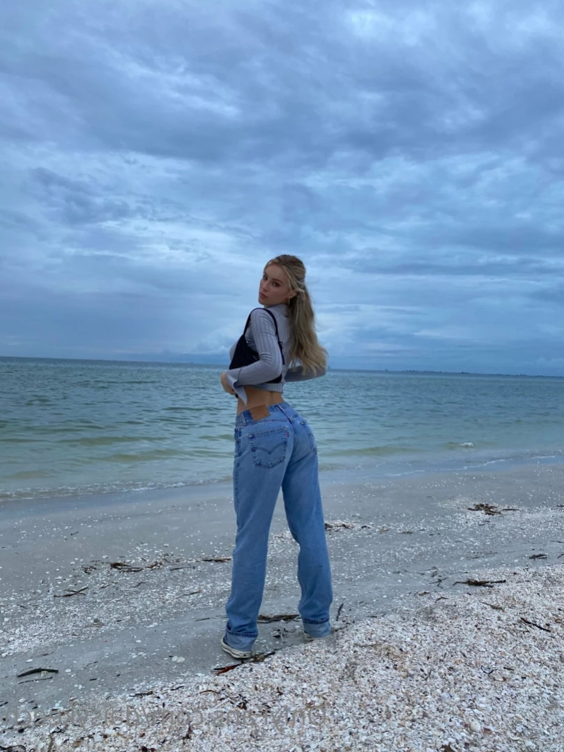 Daisy🌼 [ daisykeech ] Onlyfans leaked photo 13789268 on Hotleaks.tv