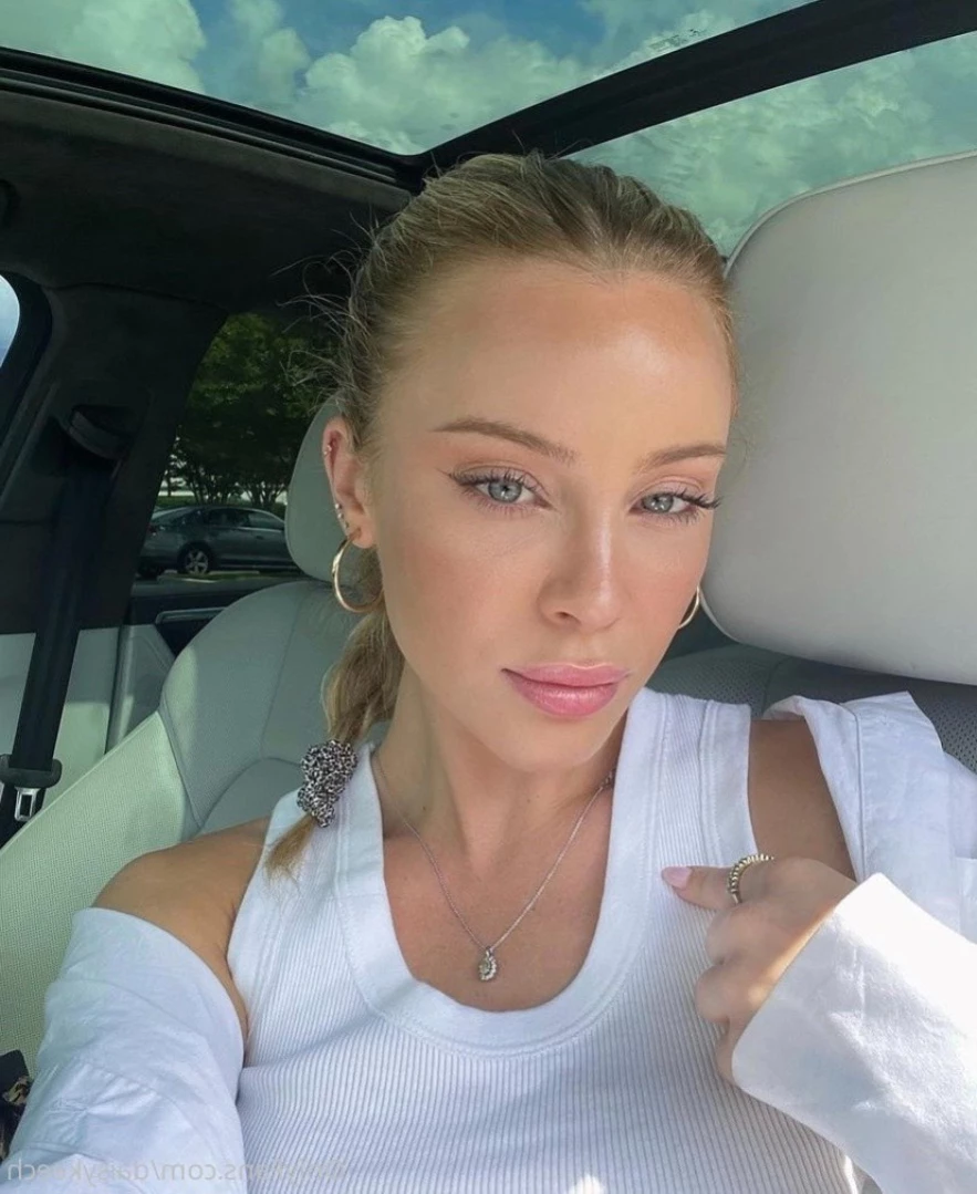 Daisy🌼 [ daisykeech ] Onlyfans leaked photo 14997476 on Hotleaks.tv