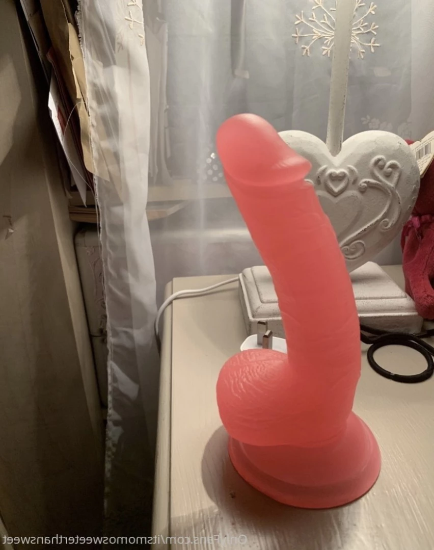 🟢 JUICYINDIAN PUSSY [ itsmomosweeterthansweet ] Onlyfans leaked photo 14853463 on Hotleaks.tv