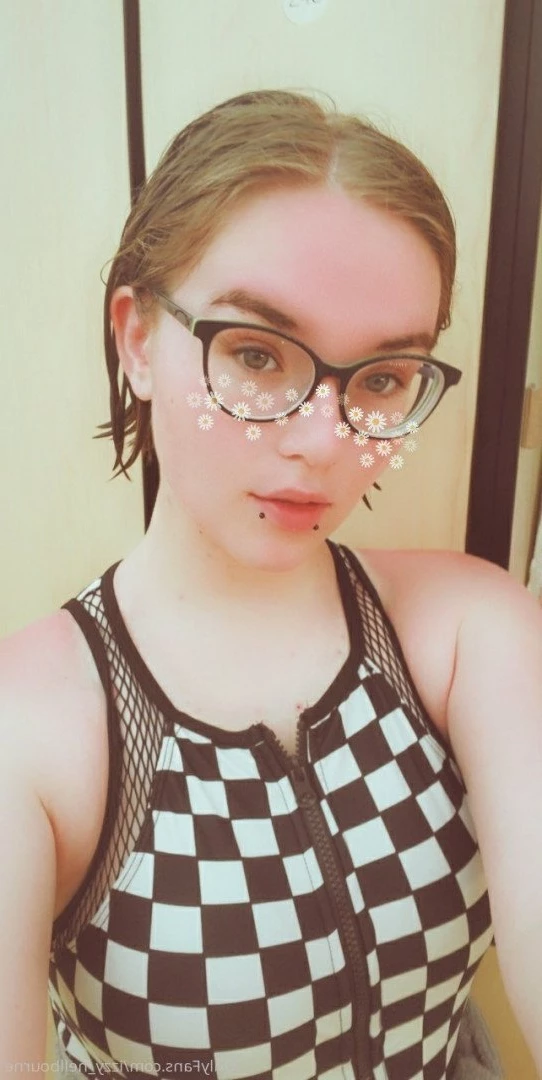 Izzy Hellbourne [ izzy_hellbourne ] Onlyfans leaked photo 3339658 on Hotleaks.tv
