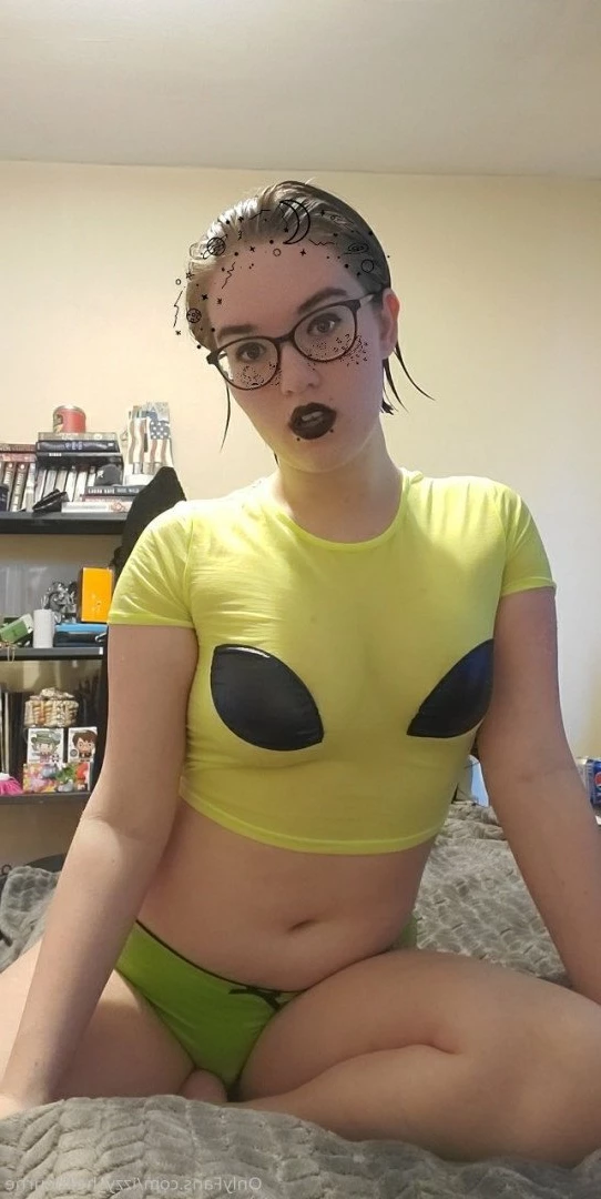 Izzy Hellbourne [ izzy_hellbourne ] Onlyfans leaked photo 3339671 on Hotleaks.tv