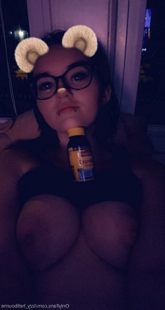 Izzy Hellbourne [ izzy_hellbourne ] Onlyfans leaked photo 3340274 on Hotleaks.tv