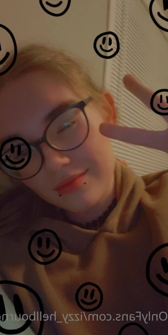 Izzy Hellbourne [ izzy_hellbourne ] Onlyfans leaked photo 6261461 on Hotleaks.tv