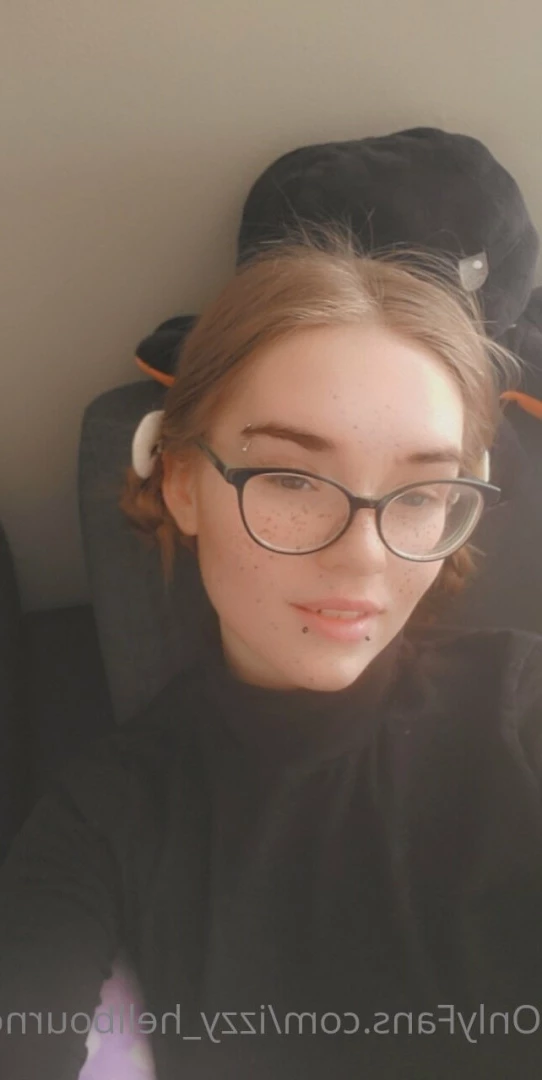 Izzy Hellbourne [ izzy_hellbourne ] Onlyfans leaked photo 6262133 on Hotleaks.tv