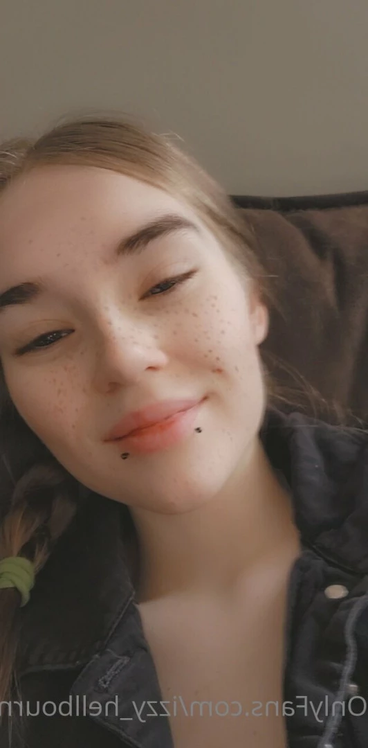 Izzy Hellbourne [ izzy_hellbourne ] Onlyfans leaked photo 6262466 on Hotleaks.tv