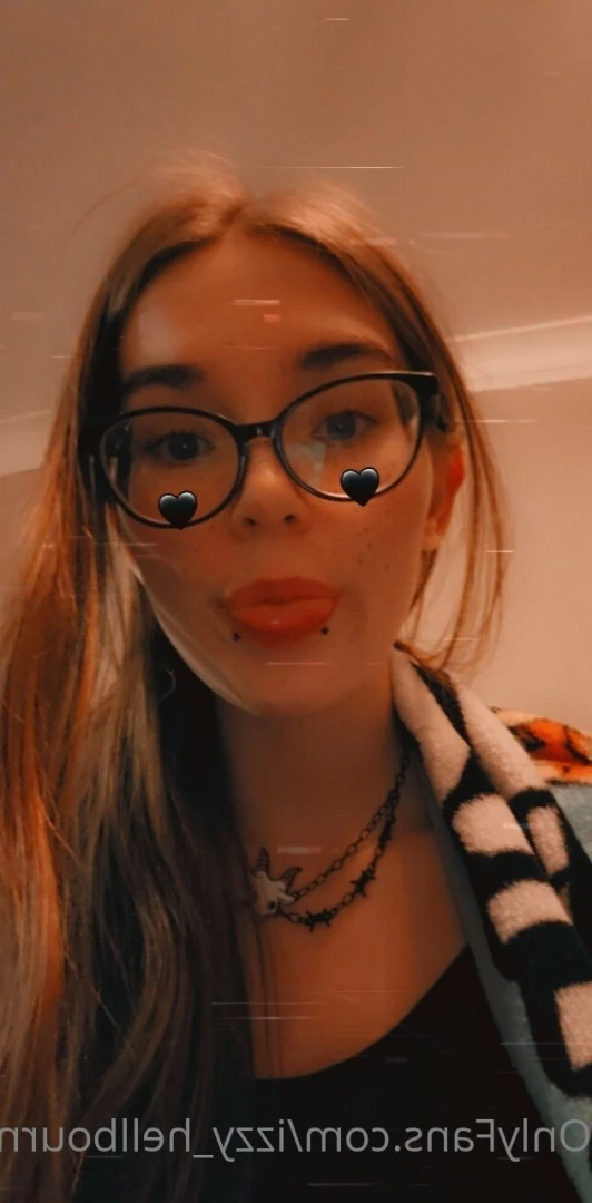 Izzy Hellbourne [ izzy_hellbourne ] Onlyfans leaked photo 6262497 on Hotleaks.tv