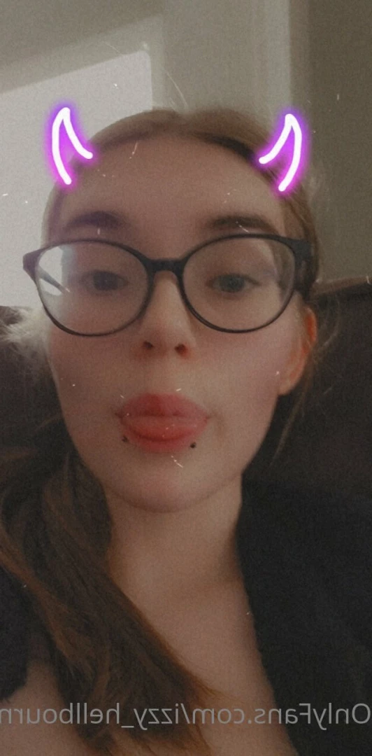 Izzy Hellbourne [ izzy_hellbourne ] Onlyfans leaked photo 6262901 on Hotleaks.tv