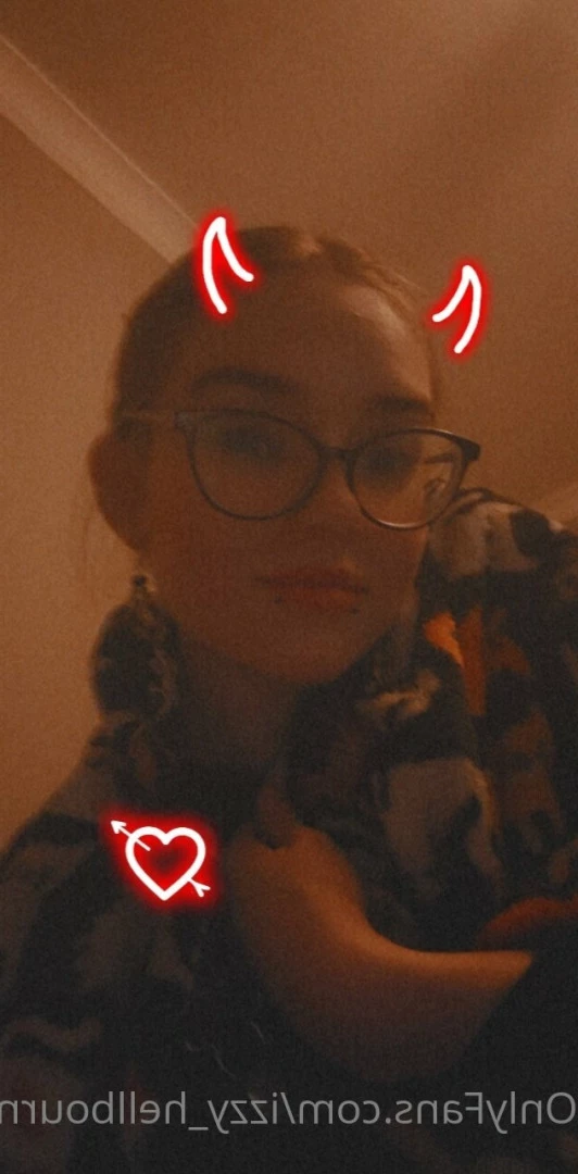 Izzy Hellbourne [ izzy_hellbourne ] Onlyfans leaked photo 6263294 on Hotleaks.tv