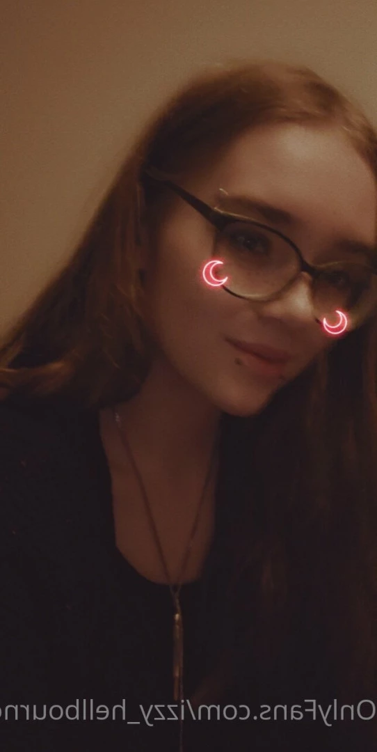 Izzy Hellbourne [ izzy_hellbourne ] Onlyfans leaked photo 6263578 on Hotleaks.tv