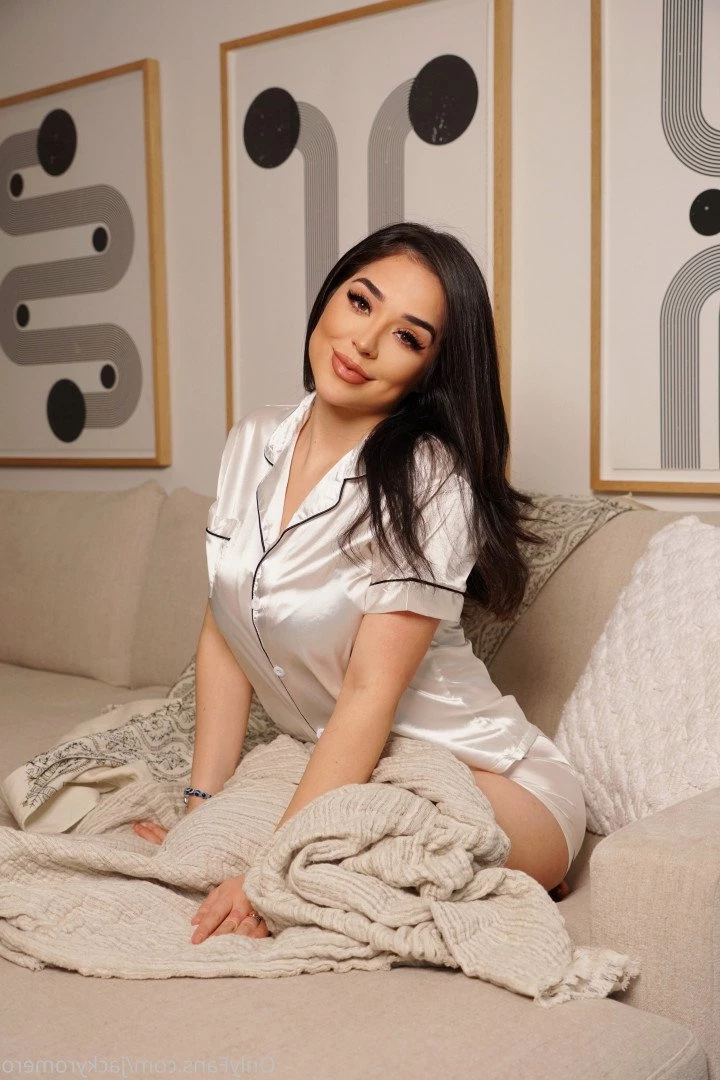 Jaqueline 💜 [ jackyromero ] Onlyfans leaked photo 3143795 on Hotleaks.tv