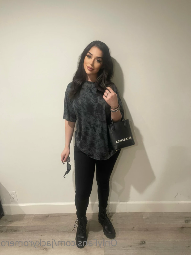 Jaqueline 💜 [ jackyromero ] Onlyfans leaked photo 14570948 on Hotleaks.tv