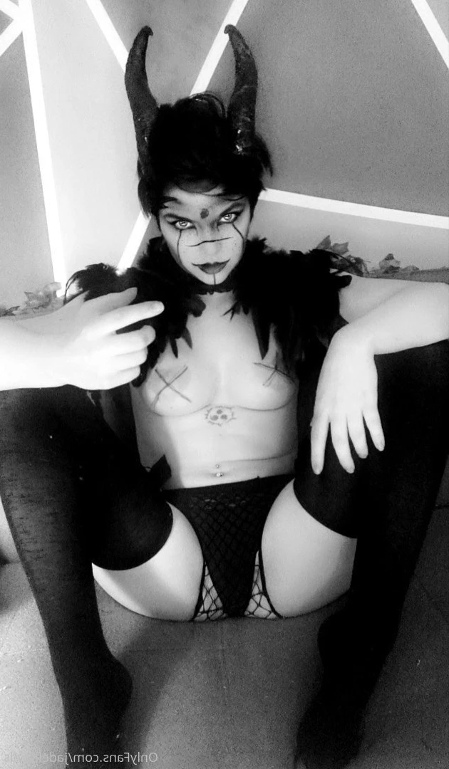 JadeLewds [ jadellewds ] Onlyfans leaked photo 3531737 on Hotleaks.tv
