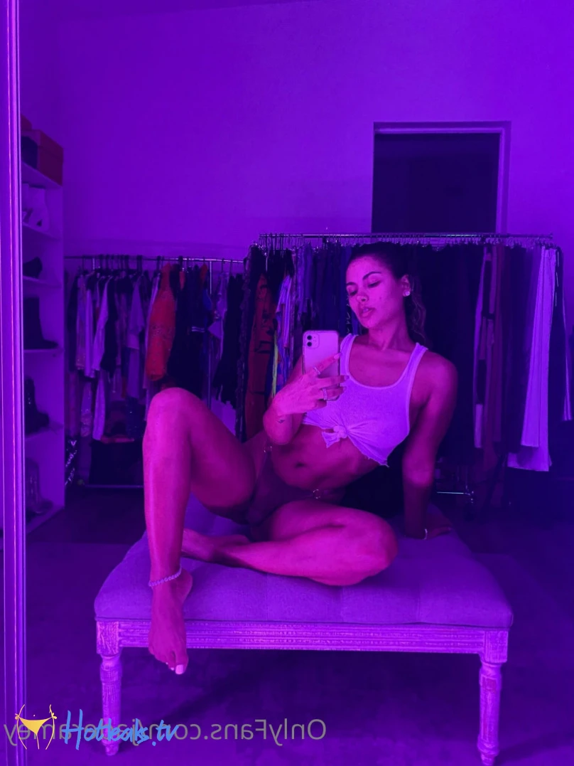 Jade Ramey [ jaderamey ] Onlyfans leaked photo 13185625 on Hotleaks.tv