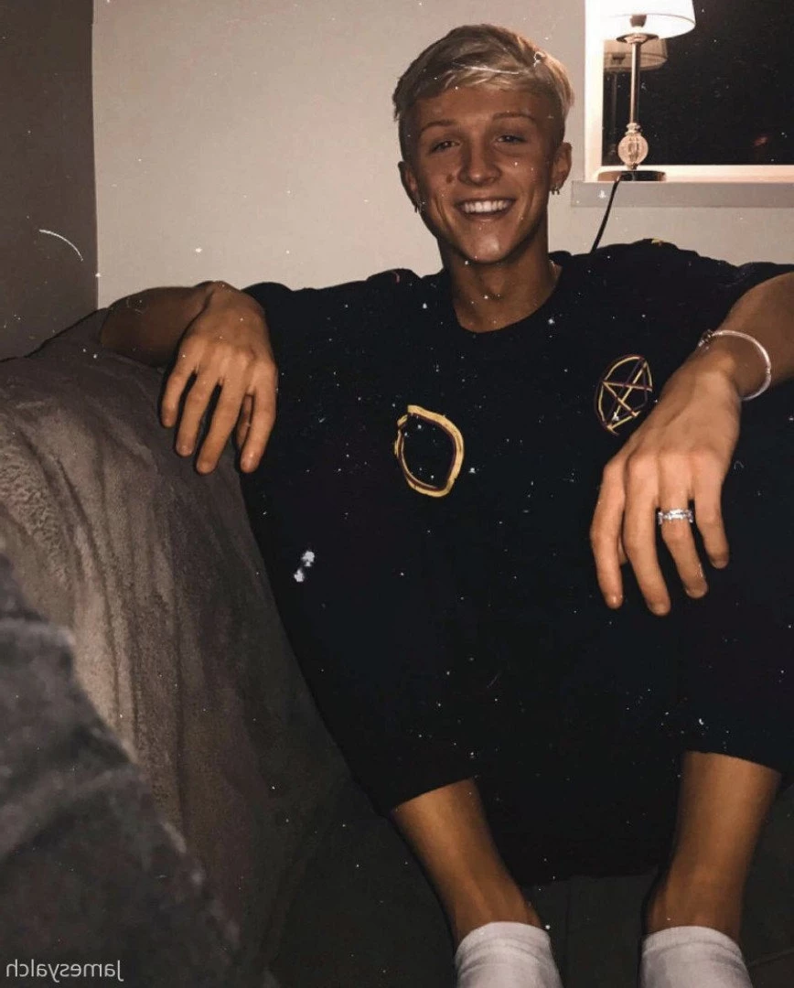 James Yalch VIP (0.83%) [ jamesyalch ] Onlyfans leaked photo 3213336 on Hotleaks.tv