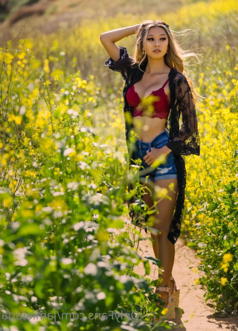 Petite Asian Cutie [ jamieluna ] Onlyfans leaked photo 12018872 on Hotleaks.tv
