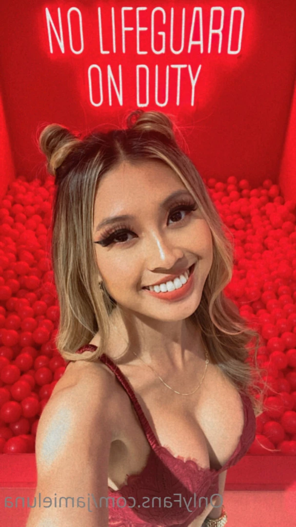 Petite Asian Cutie [ jamieluna ] Onlyfans leaked photo 12343325 on Hotleaks.tv