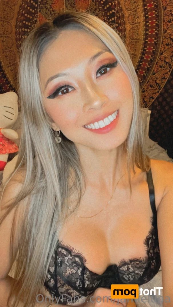 Petite Asian Cutie [ jamieluna ] Onlyfans leaked photo 14562649 on Hotleaks.tv