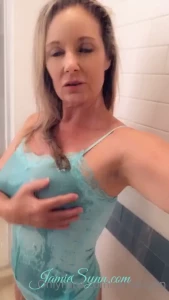 JamieSynn 🔥Hot Cougar🔥 [ jamiesynn ] Onlyfans leaked video 8944042 on Hotleaks.tv