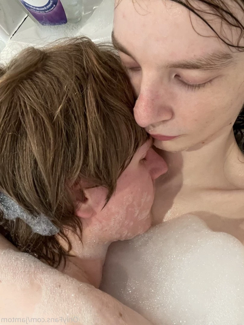 JamTom💜💚 [ jamtom ] Onlyfans leaked photo 3519027 on Hotleaks.tv