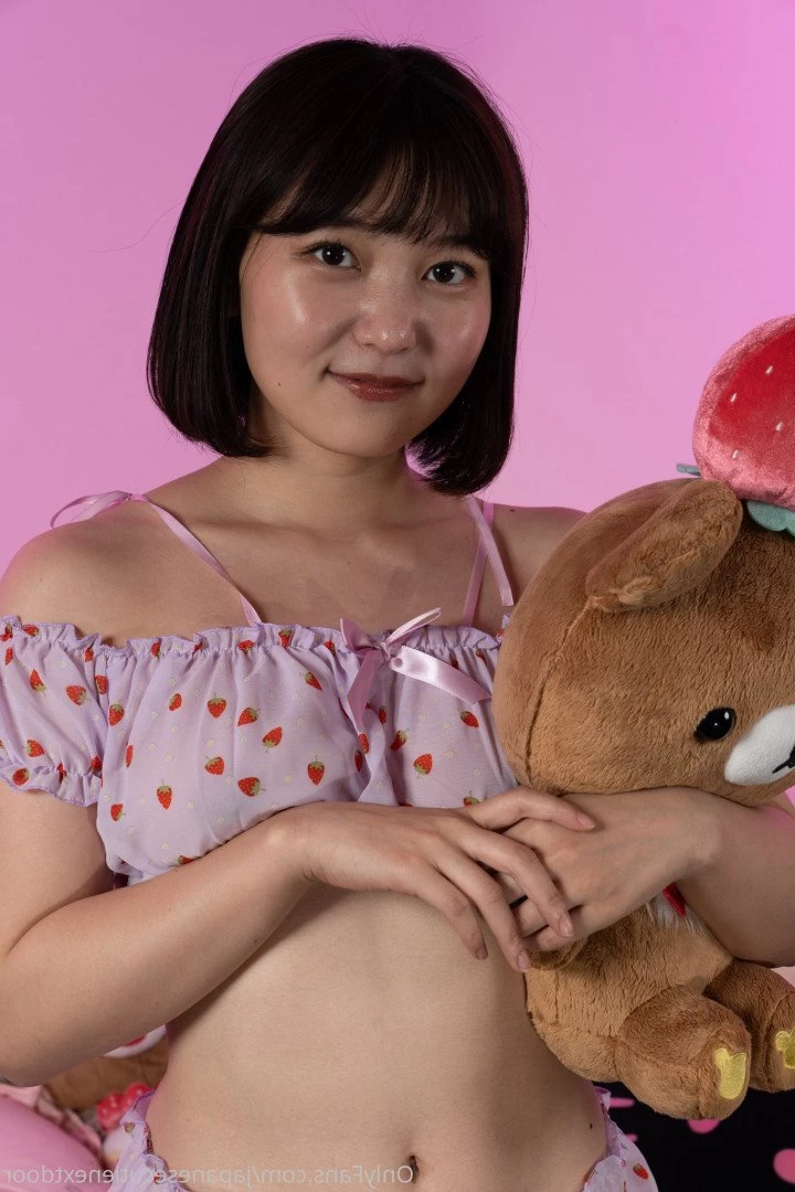 Japanese Cutie Next Door [ japanesecutienextdoor ] Onlyfans leaked photo 3142651 on Hotleaks.tv