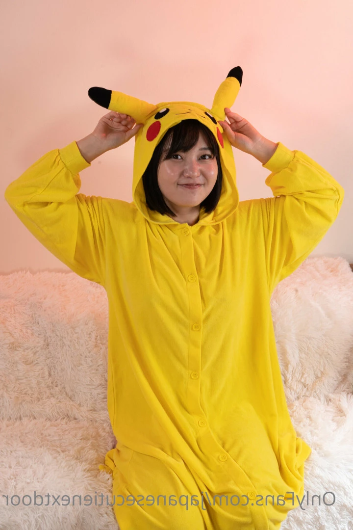 Japanese Cutie Next Door [ japanesecutienextdoor ] Onlyfans leaked photo 9833351 on Hotleaks.tv