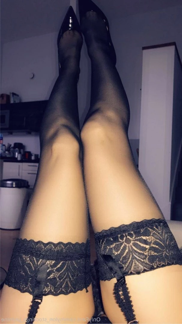 Jasmine Lily 0.81% [ jasminelilyrose_stocking ] Onlyfans leaked photo 3325890 on Hotleaks.tv