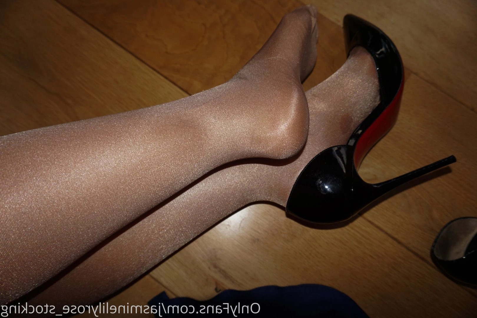 Jasmine Lily 0.81% [ jasminelilyrose_stocking ] Onlyfans leaked photo 3327387 on Hotleaks.tv