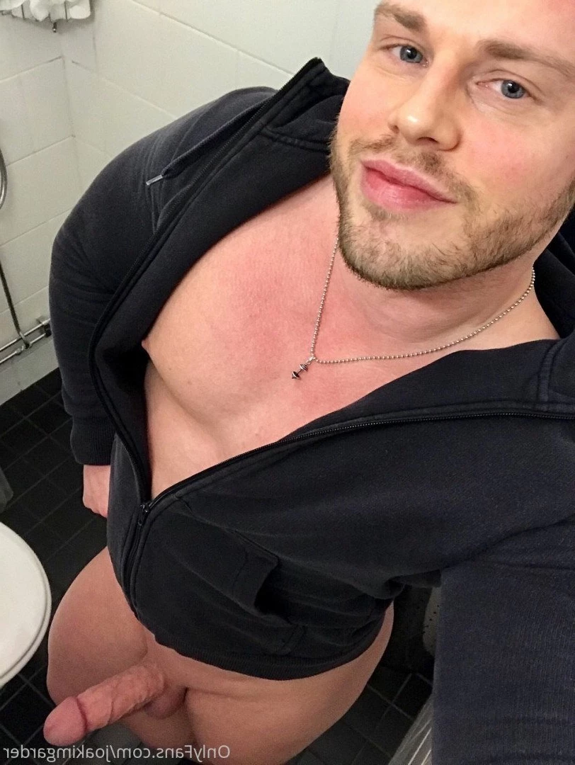 Joakim G [ joakimgarder ] Onlyfans leaked photo 3202079 on Hotleaks.tv