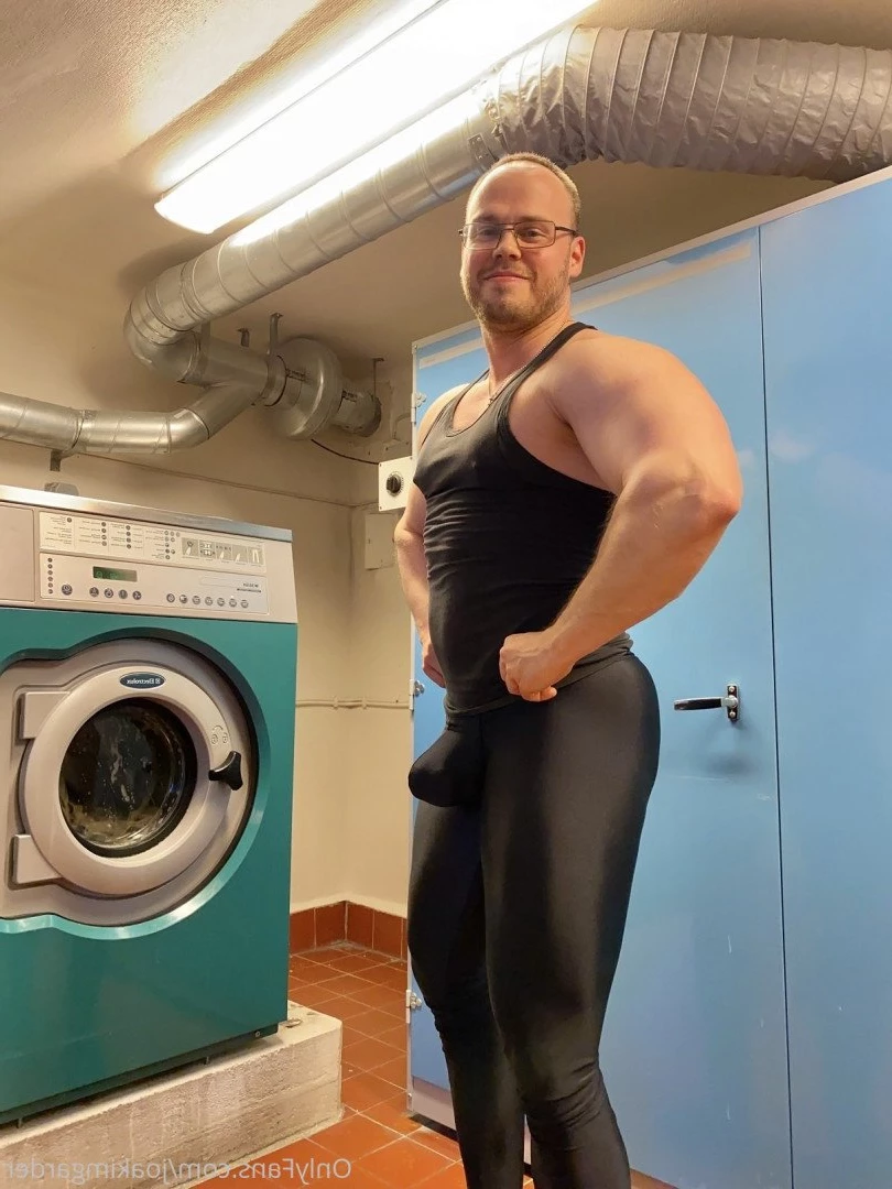 Joakim G [ joakimgarder ] Onlyfans leaked photo 3204168 on Hotleaks.tv