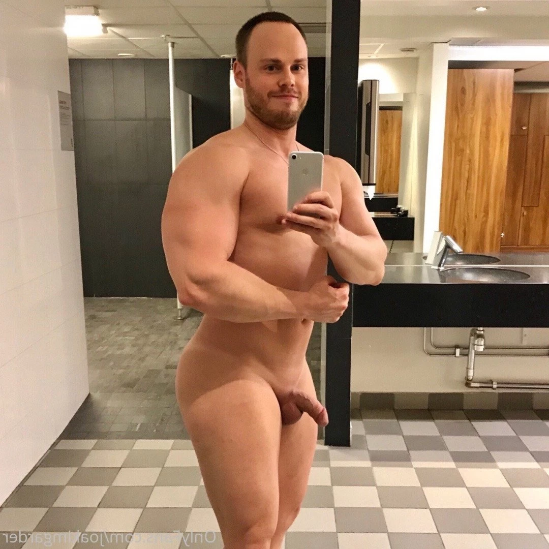 Joakim G [ joakimgarder ] Onlyfans leaked photo 3204479 on Hotleaks.tv