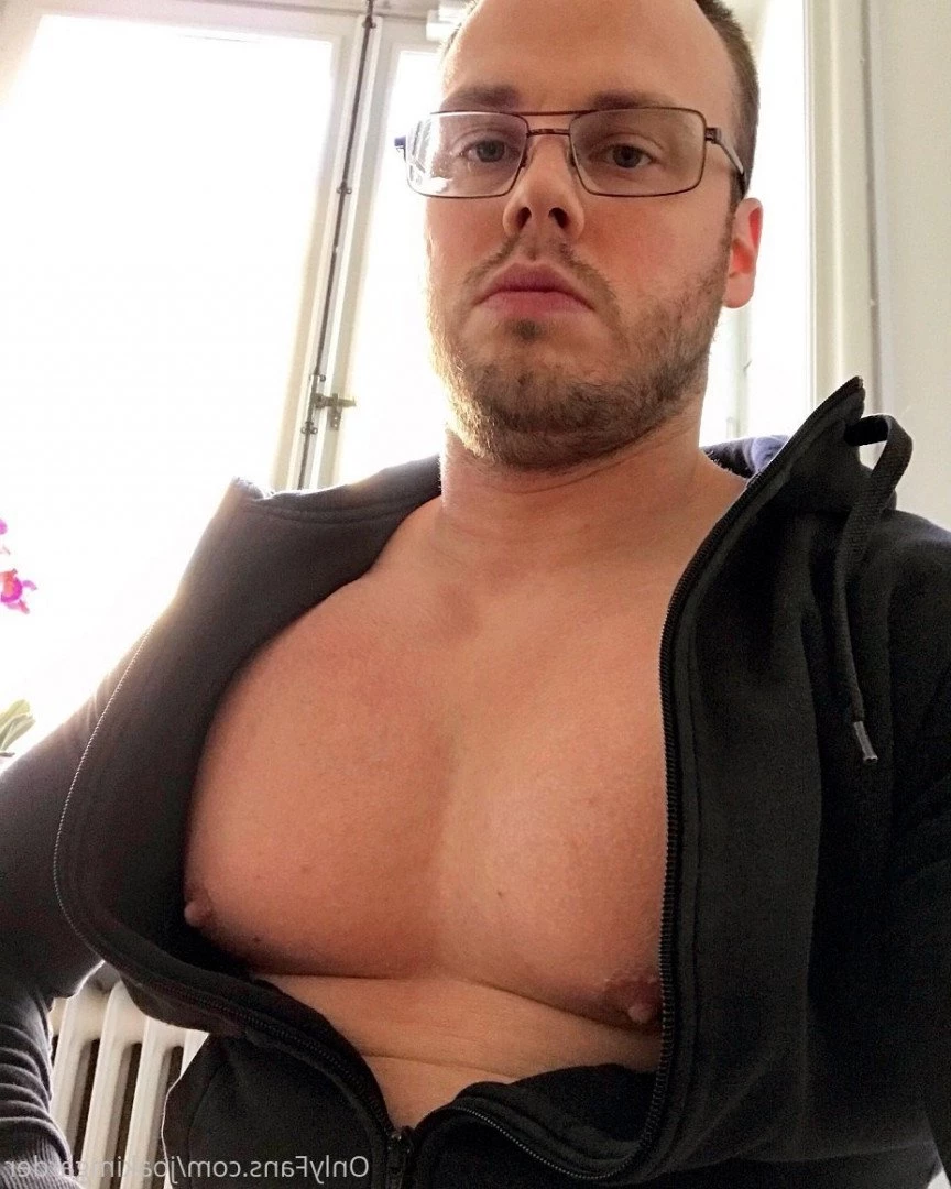 Joakim G [ joakimgarder ] Onlyfans leaked photo 3205988 on Hotleaks.tv