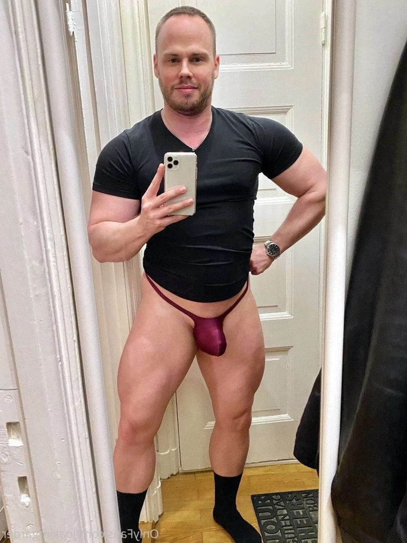 Joakim G [ joakimgarder ] Onlyfans leaked photo 3206157 on Hotleaks.tv