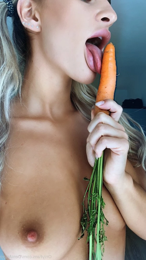 𝒹𝒶𝓃𝒾 𝒶𝓃𝑔𝑒𝓁✨🤍 [ daniangel420 ] Onlyfans leaked photo 298957 on Hotleaks.tv