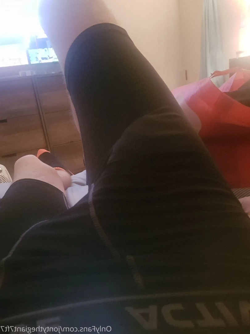 Jonty Butterfield [ jontythegiant7ft8 ] Onlyfans leaked photo 3318103 on Hotleaks.tv