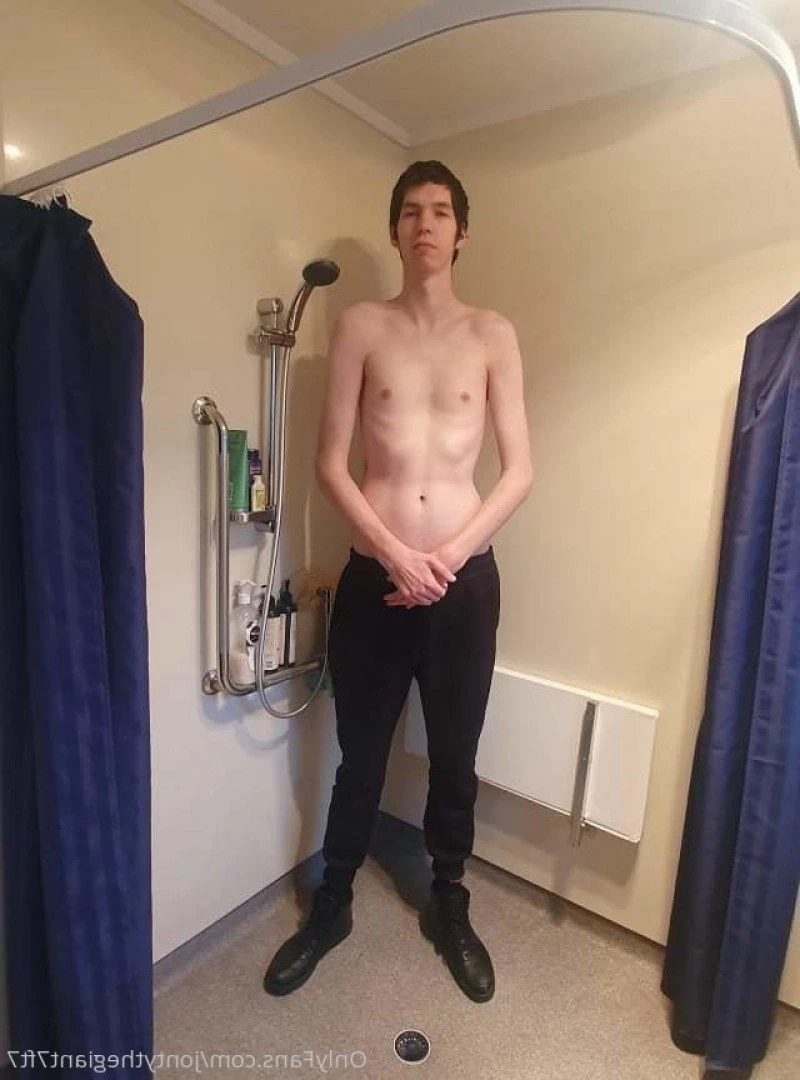 Jonty Butterfield [ jontythegiant7ft8 ] Onlyfans leaked photo 3318523 on Hotleaks.tv