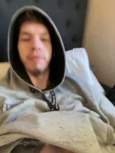 Jonty Butterfield [ jontythegiant7ft8 ] Onlyfans leaked video 3850253 on Hotleaks.tv