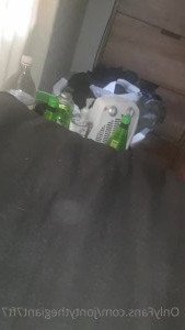 3850922