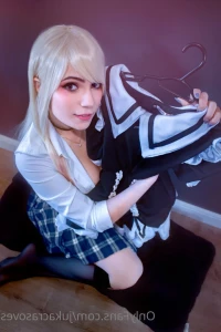 3231816