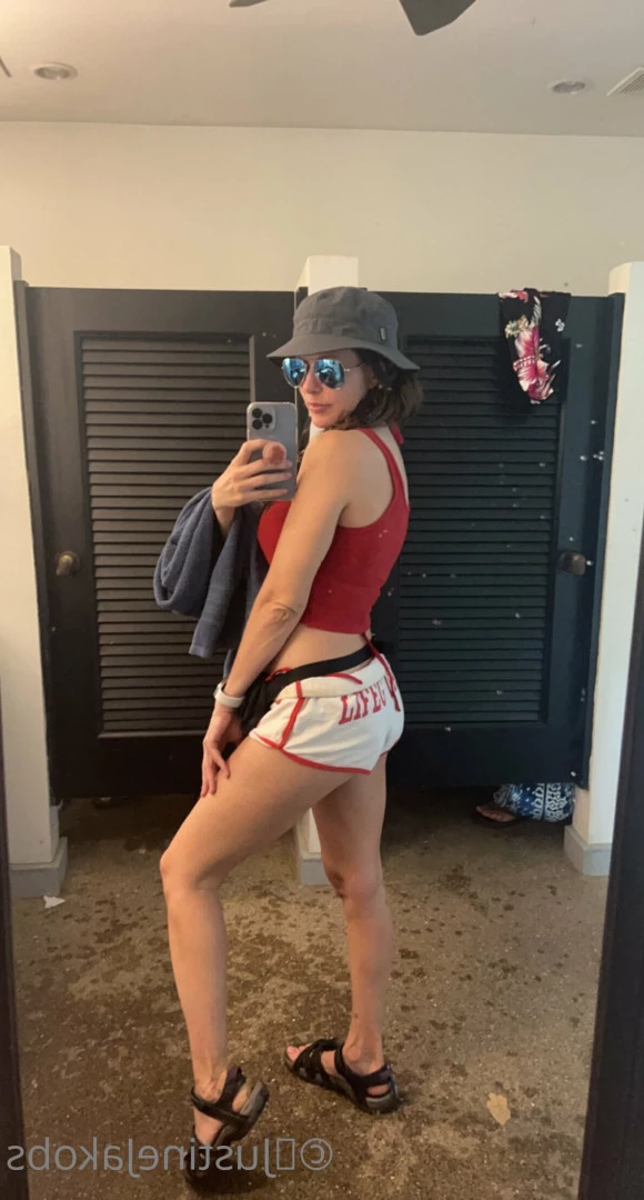 𝗖𝗿𝗲𝗮𝗺𝘆 𝗝𝘂𝘀𝘁𝗶𝗻𝗲 𝗝𝗮𝗸𝗼𝗯𝘀 (was 𝗔𝗾𝘂𝗮𝗿𝗶𝘂𝘀)💦 [ justinejakobs ] Onlyfans leaked photo 9728629 on Hotleaks.tv