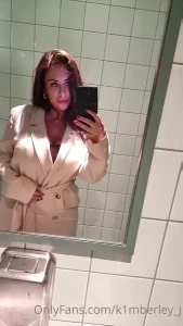 KimberleyJenner [ k1mberley_j ] Onlyfans leaked video 10622672 on Hotleaks.tv
