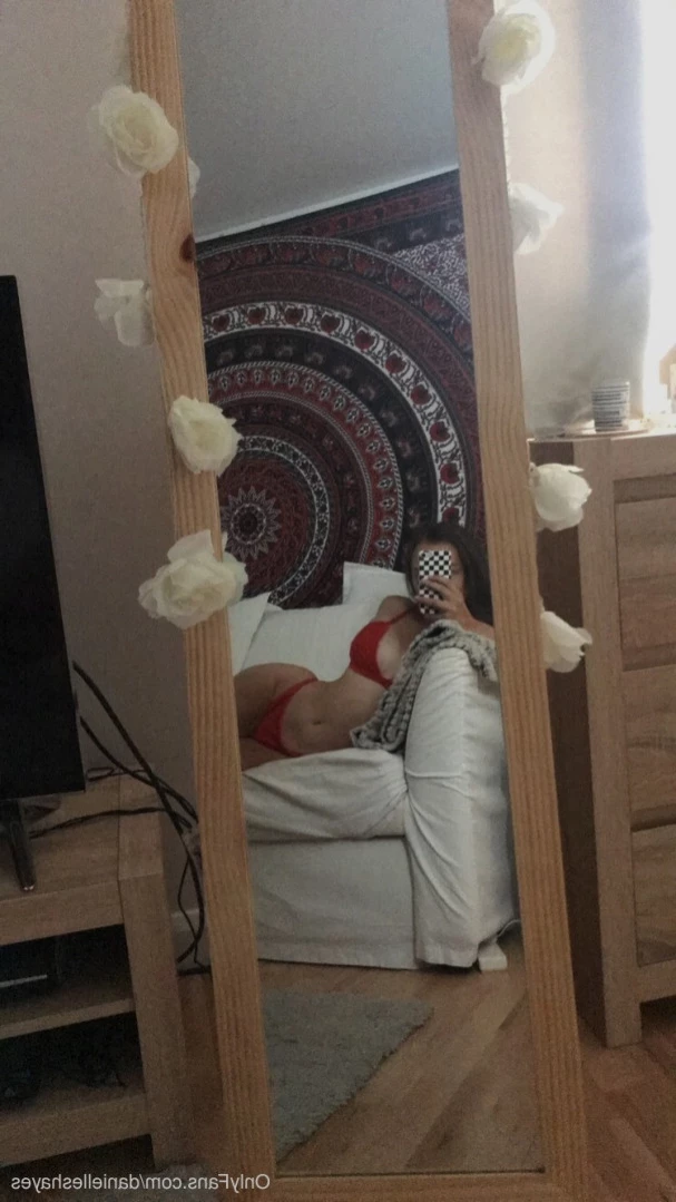 danielleshayes Onlyfans leaked photo 11548027 on Hotleaks.tv