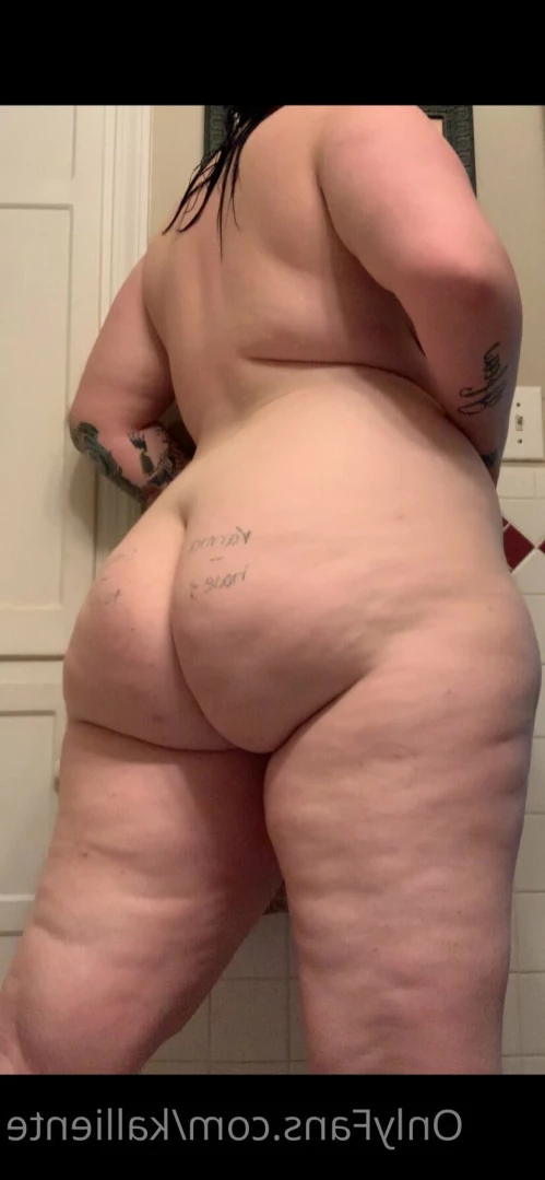 Kallie 🌶 [ kalliente ] Onlyfans leaked photo 16242134 on Hotleaks.tv