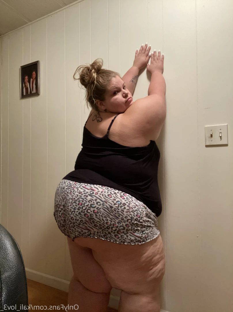 Kali Love [ kali_lov3_ ] Onlyfans leaked photo 14782755 on Hotleaks.tv